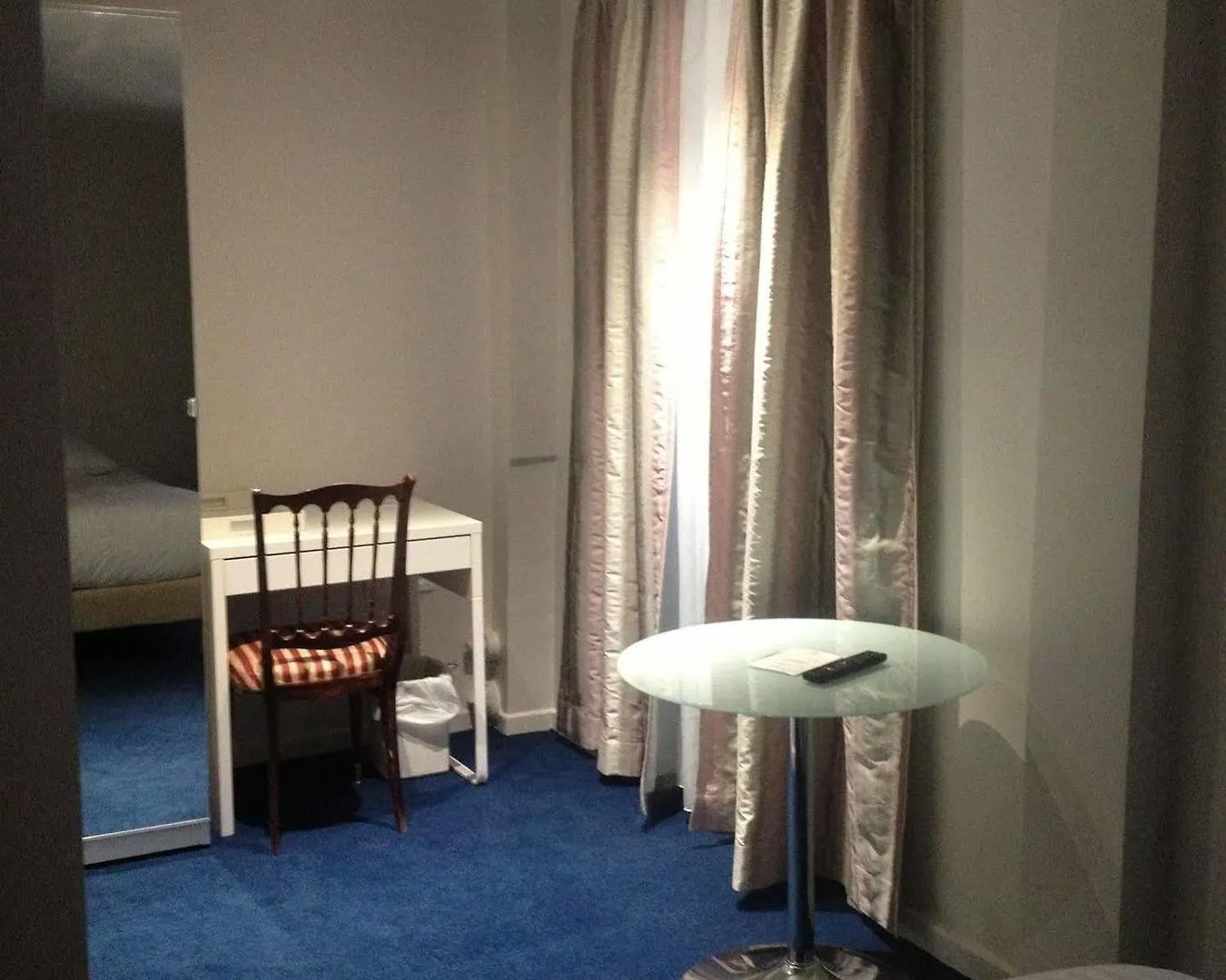 Savoy Hotel 2*